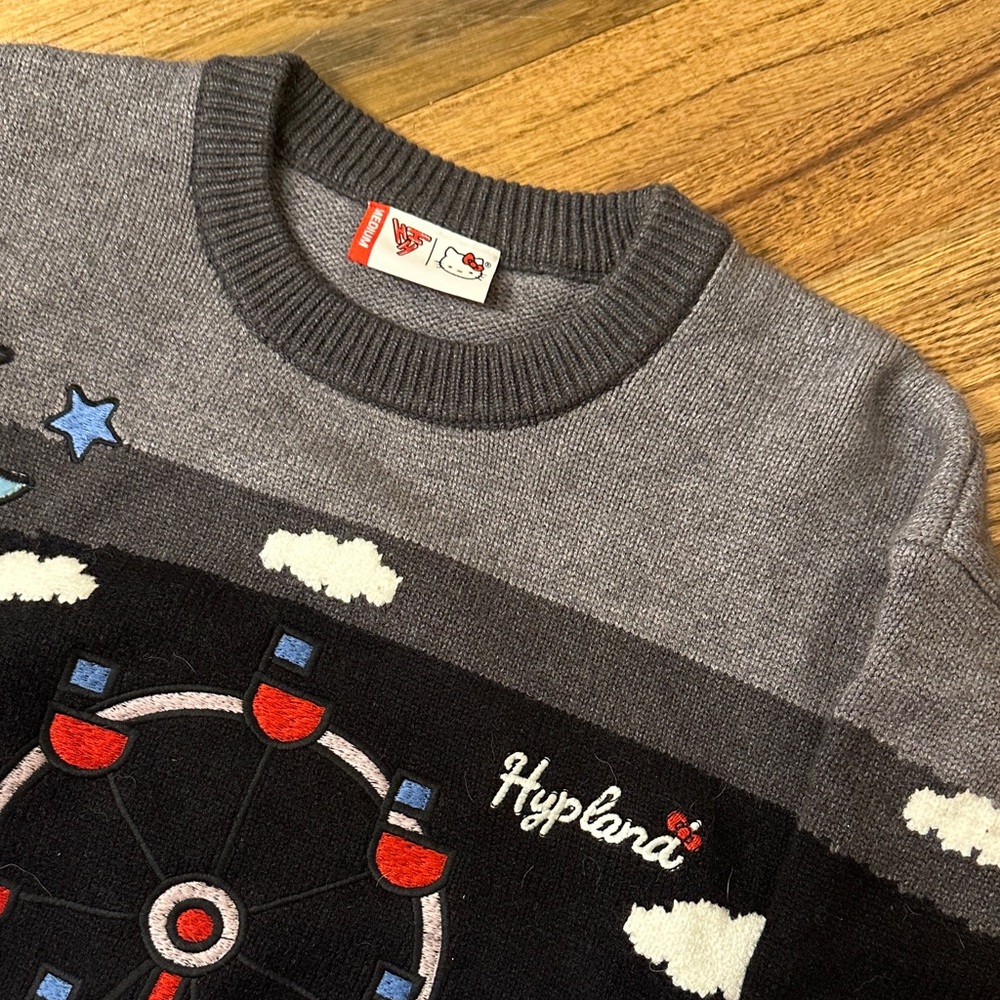 Hypeland Hello Kitty Sweater - Multicolor carnival night size M - Picture 2 of 9